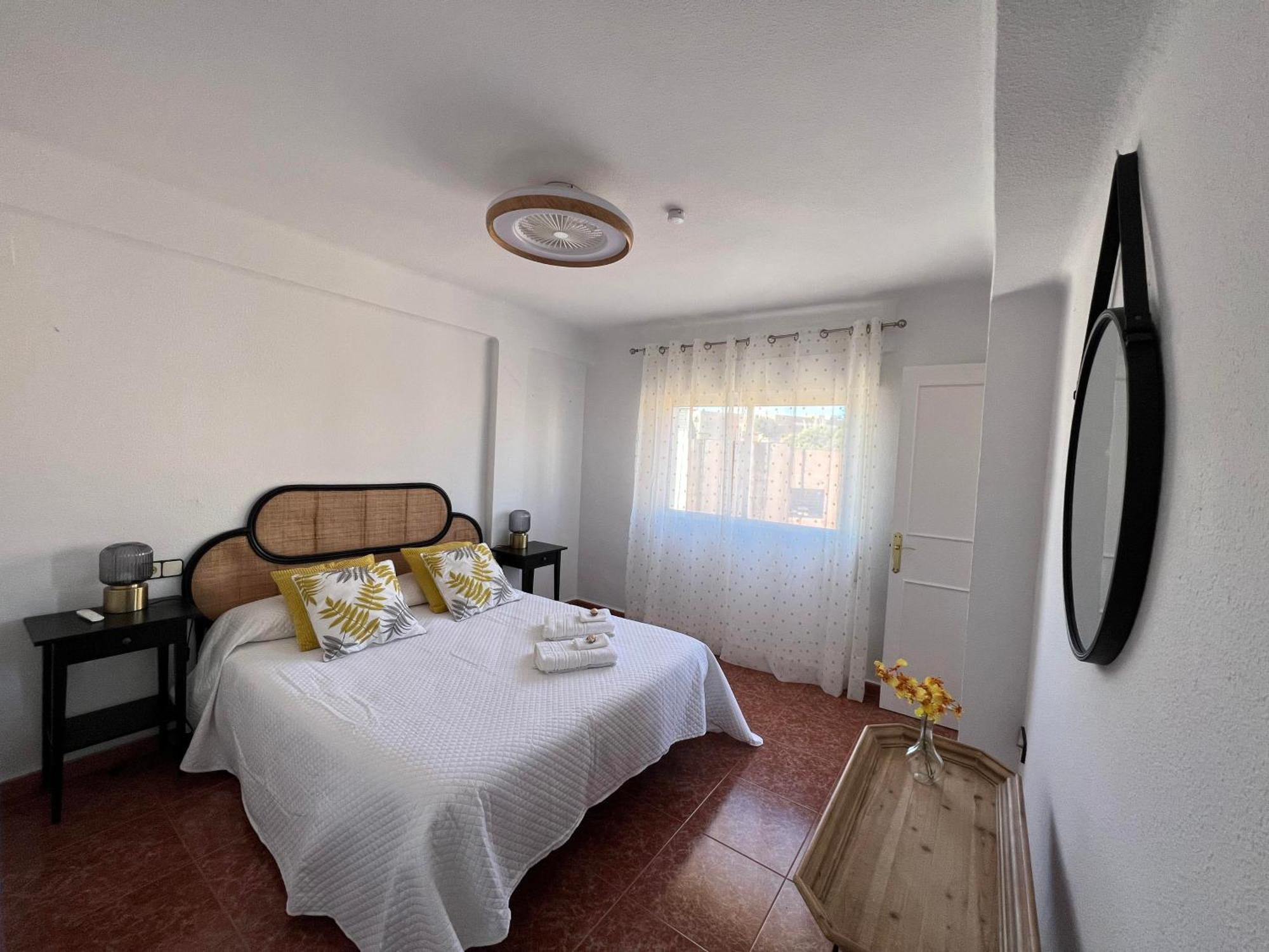 Gran Apartamento Con Parking Gratis Centro De Μάλαγα Εξωτερικό φωτογραφία