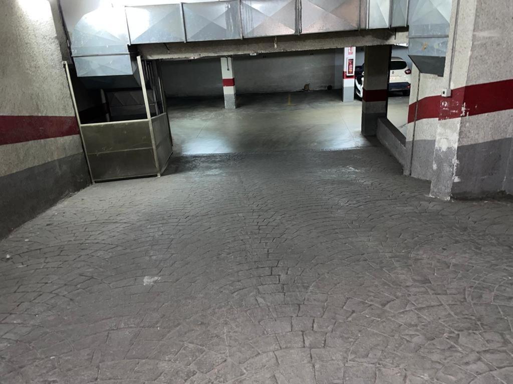 Gran Apartamento Con Parking Gratis Centro De Μάλαγα Εξωτερικό φωτογραφία